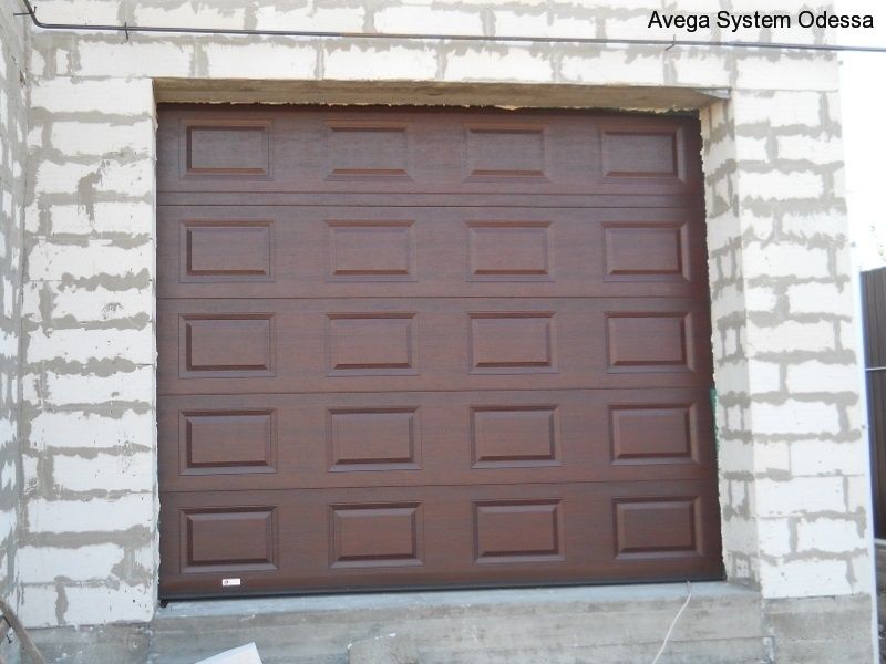 Секционные,  роллетные ворота для дома и гаража