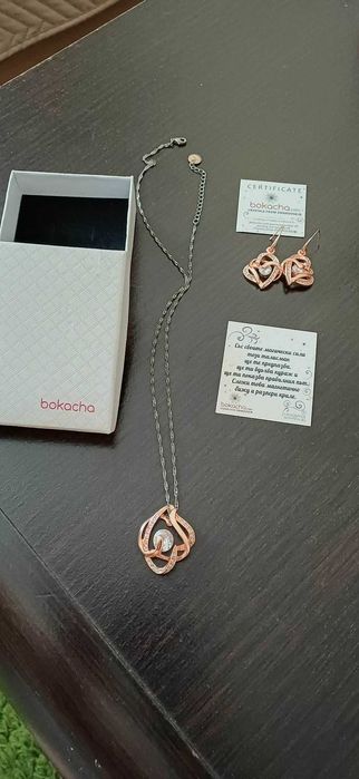 НОВО Дамско колие и обеци с кристали Swarovski