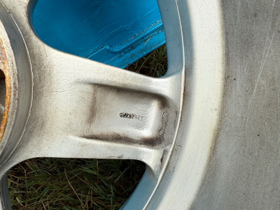 Продавам джанти за бмв е36