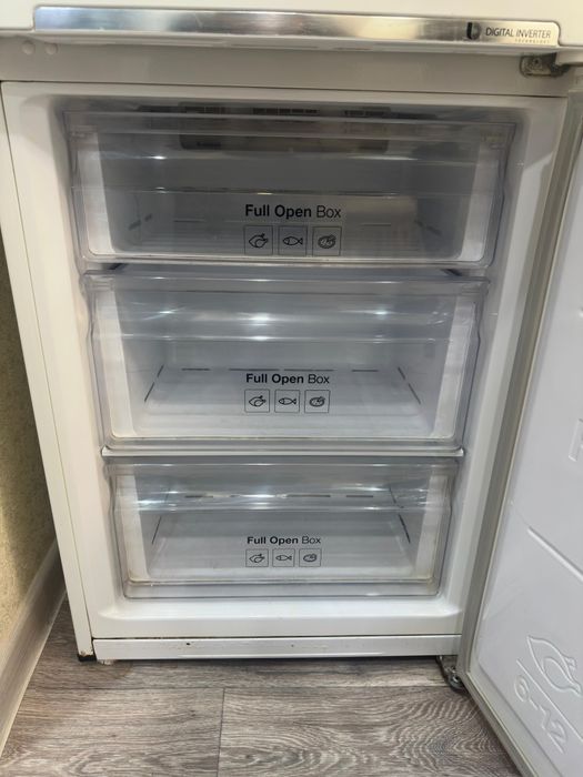 Холодильник,Samsung