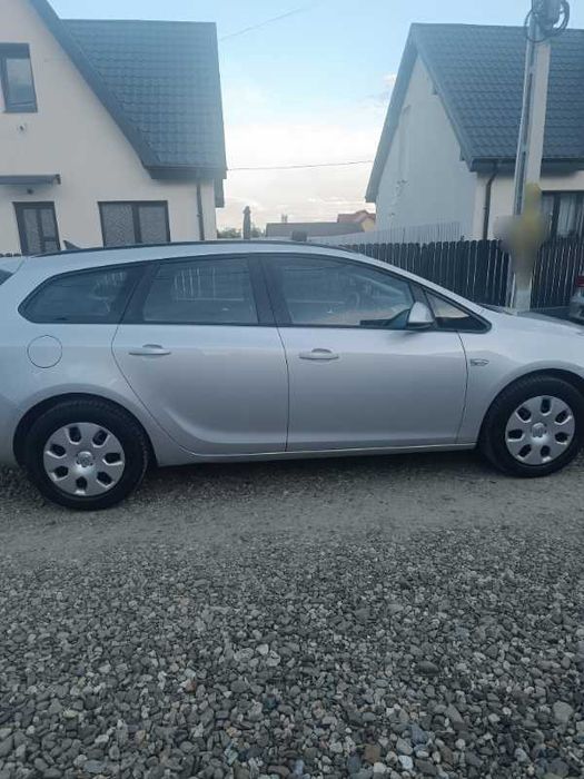 OPEL Astra 2011 — imagine 3