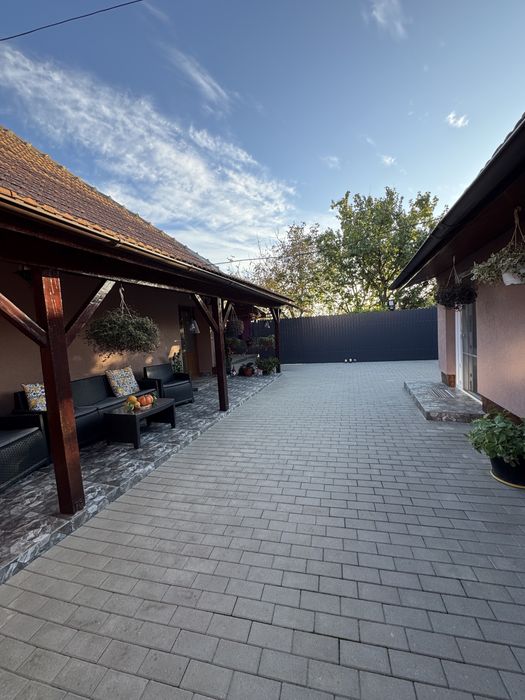 Casa de vanzare.