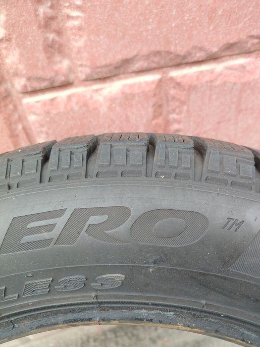 Шина Pirelli ICE Zero