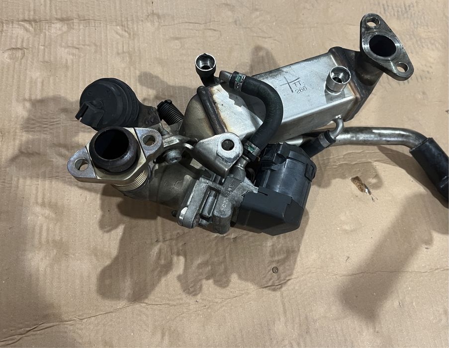 Racitor gaze / EGR BMW Seria 5 6 7 X5 X6 3.0 N57