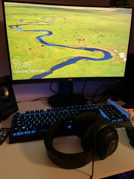 monitor dell 165hz+casti razer+tastatura+boxe logitech+mouse gaming