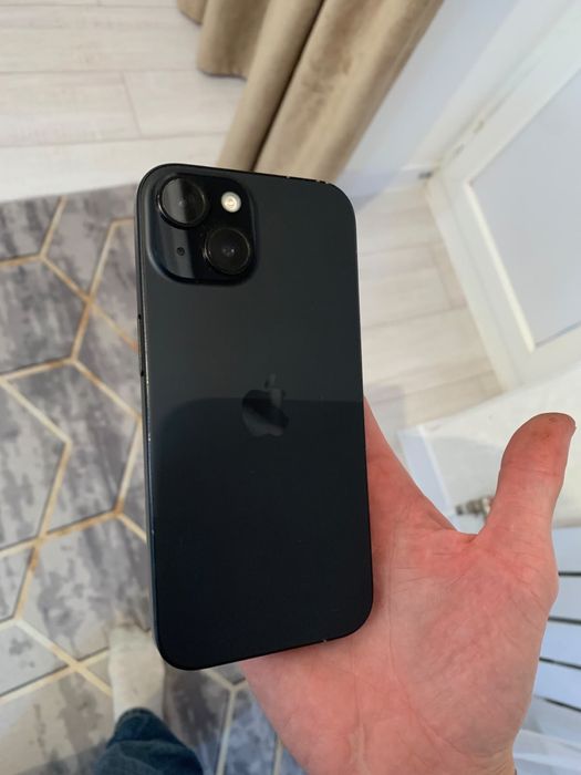 Iphone 15 128GB.