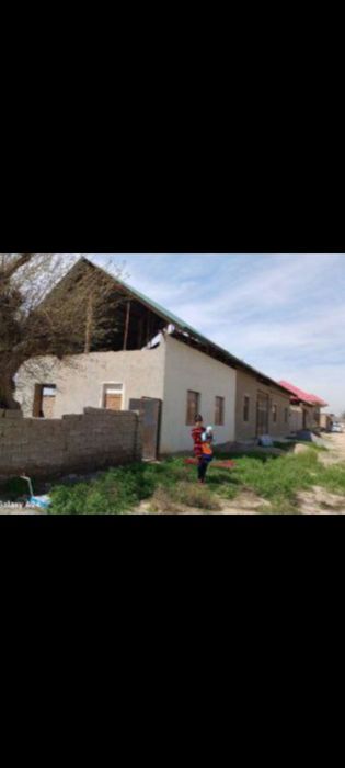6 sotix xovli  3 xonali pishiĝ ĝish bilan qilingan