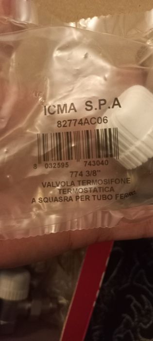 Set Robineti tur 3/8 cu cap termostatic