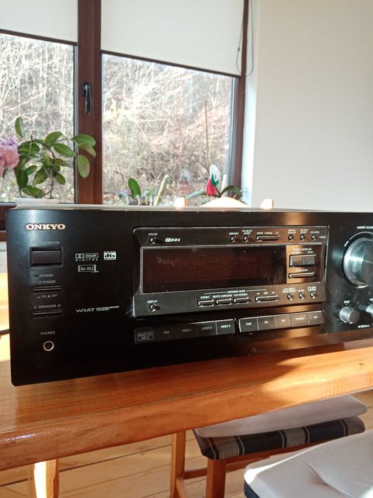 Ресийвър Onkyo TX-DS575