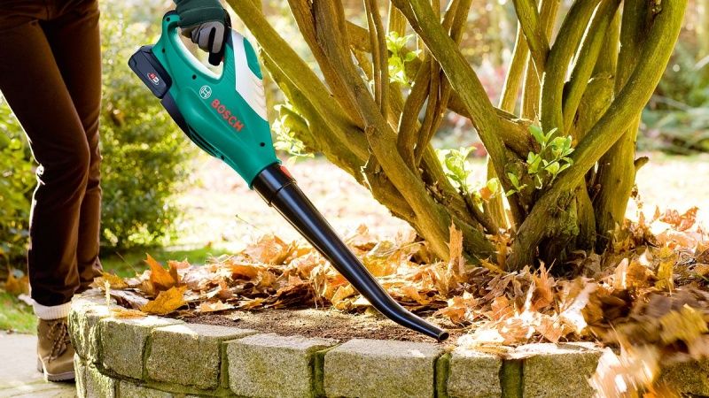 Аккумуляторная воздуходувка BOSCH ALB 18 Li
