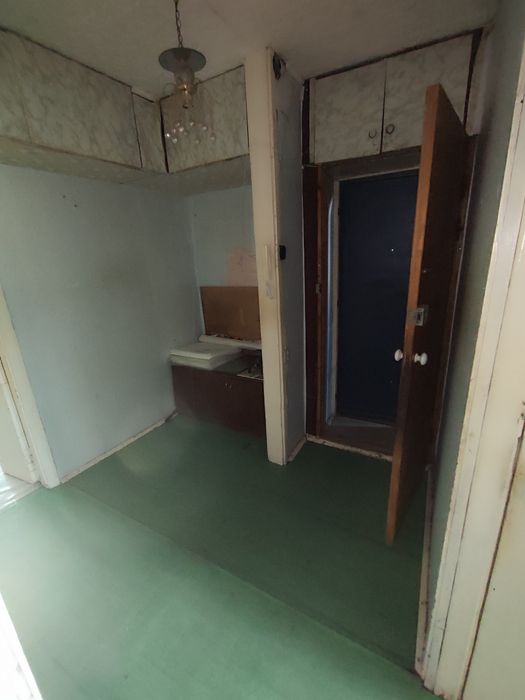 Продается 3-комн (4-23, 1 эт)