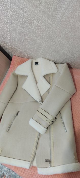 Продам дубленку. Осень-весна