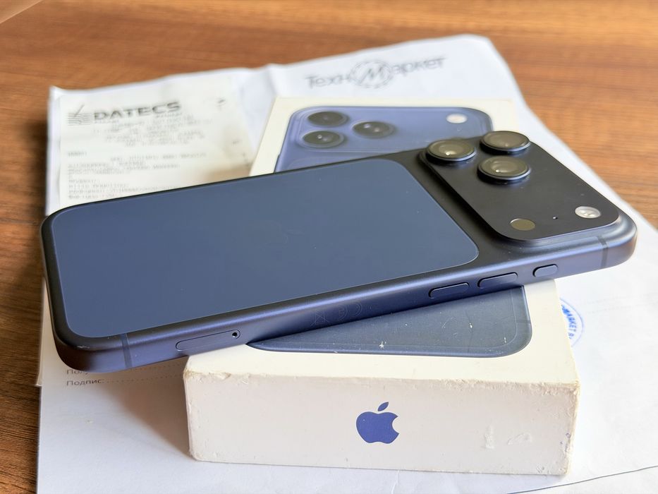 iPhone 17 Pro Max 65 зареждания Техномаркет!!!