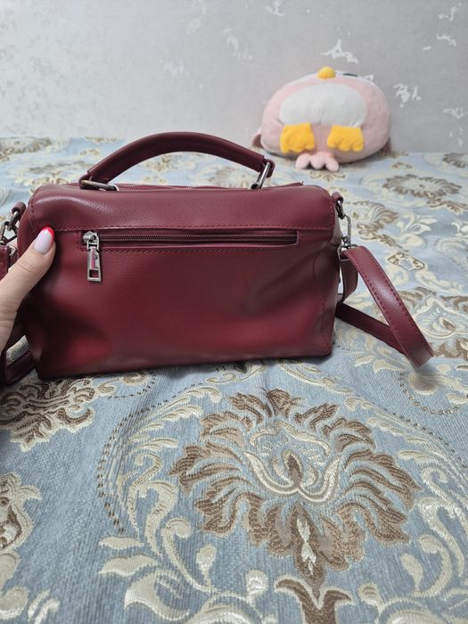 Продам сумку женскую