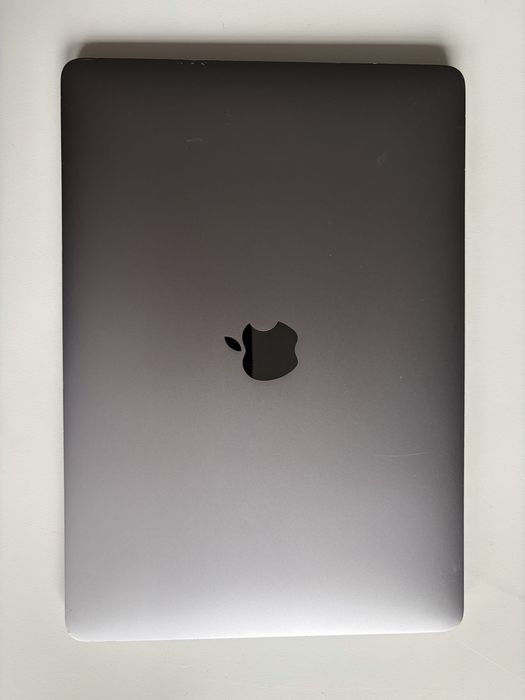 Macbook 2020 M1 256GB 8GB RAM