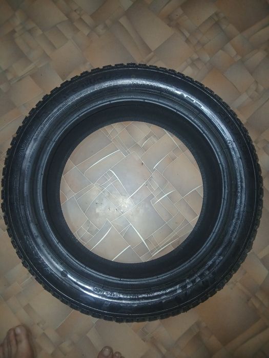 Продам зимнею резину 205х55х17