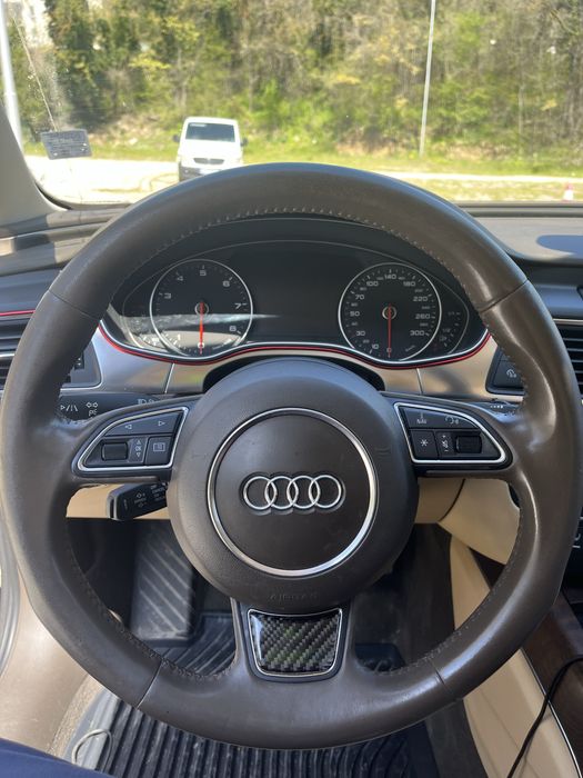 Оригинален волан Audi A6 / без забележки
