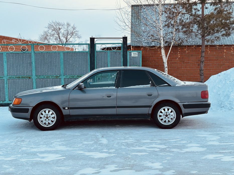 Продам Audi 100 c4 2.8