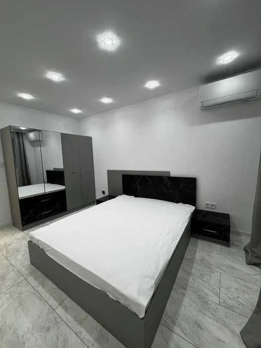 Дава се под наем Тристаен апартамент в София, Красно село - 85 кв.м за 714 € - Снимка #3