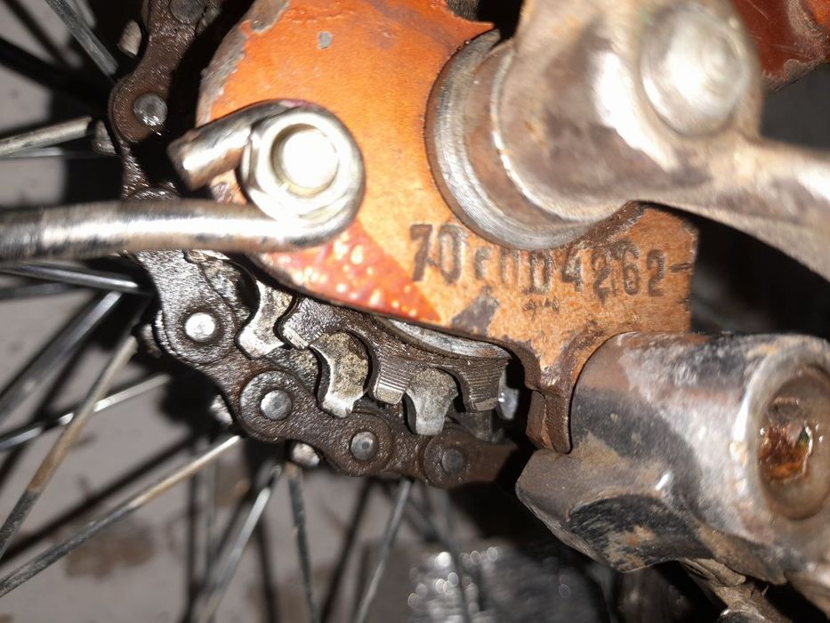 Ретро ХВЗ СССР (гончик) родной сотилади.