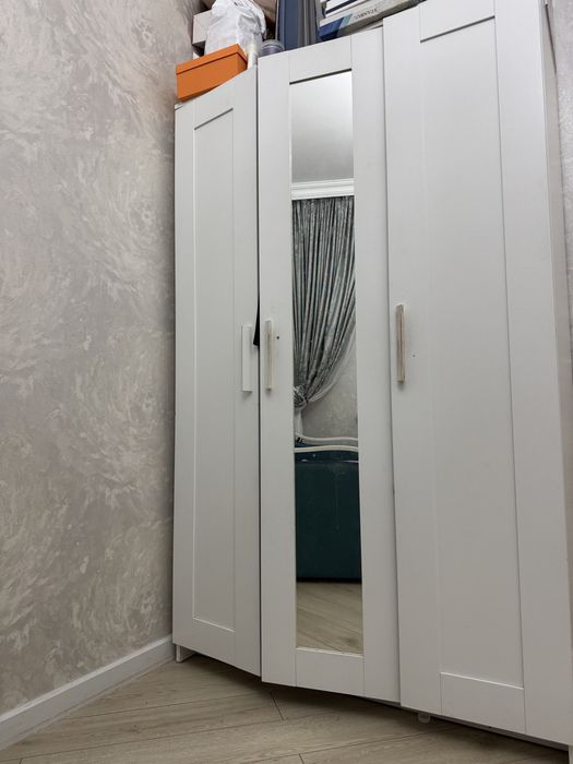 Шкаф 3 есікті сатылады