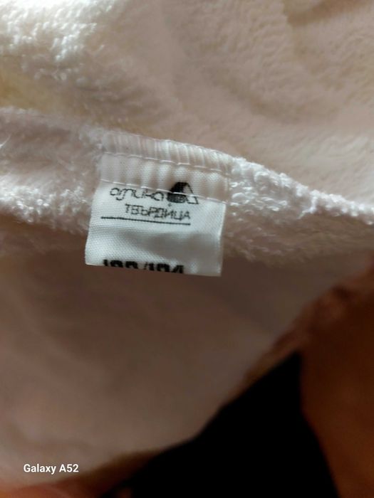 Продавам ретро  халати  за баня