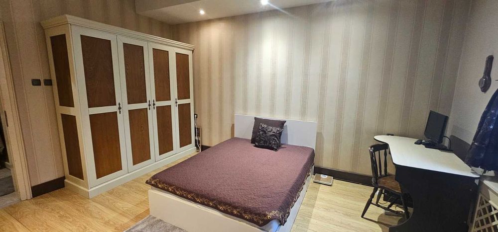 Дава се под наем Двустаен апартамент в Русе, Алеи Възраждане - 50 кв.м за 357 € - Снимка #2