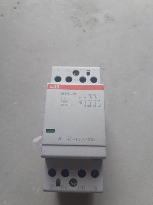 Contactor Ats Abb esb25-22N 2no+2nc  fotovoltaic invertor