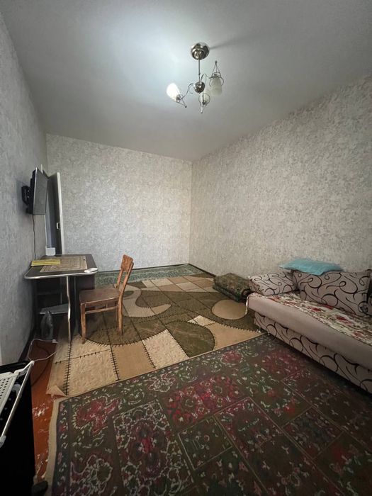 Сдается квартира, Чиланзар 21 квартал, 1/4/4