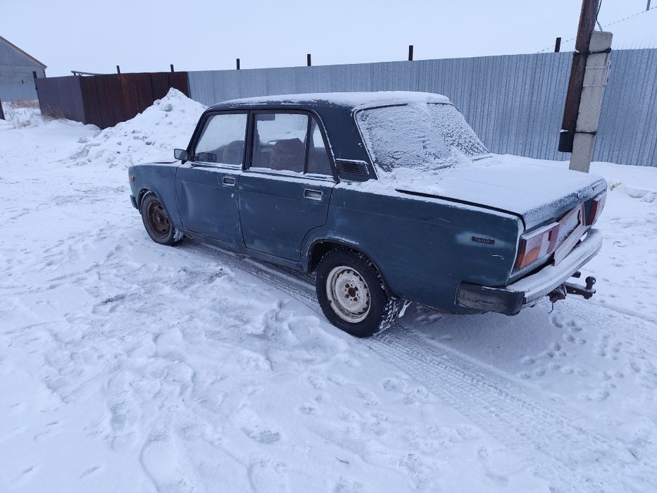 Продам ваз 2105 .