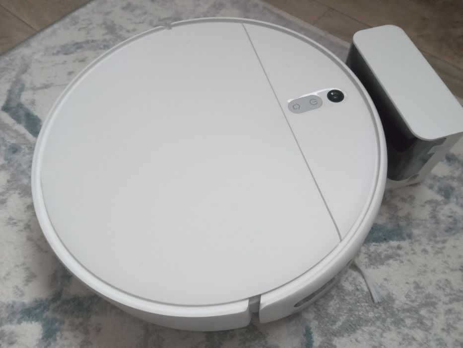Продам робот пылесос  mi robot vacuum mop 2 lite