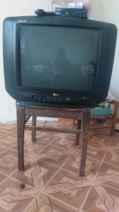 Продаю Телевизор