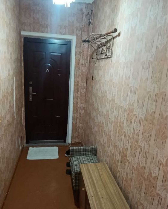 Yunusobod 4 kvartl 1 xonali kvartira sotiladi 1/3/4 Fransiya planirovk