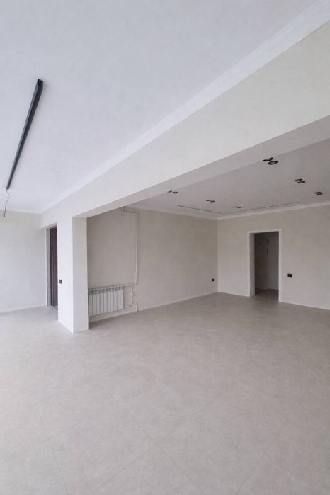 Продаётся нежилое