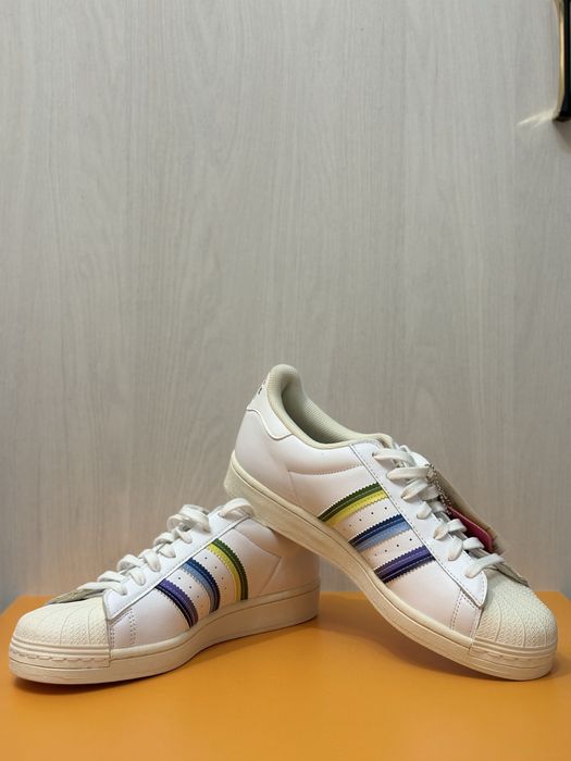 Adidas Superstar