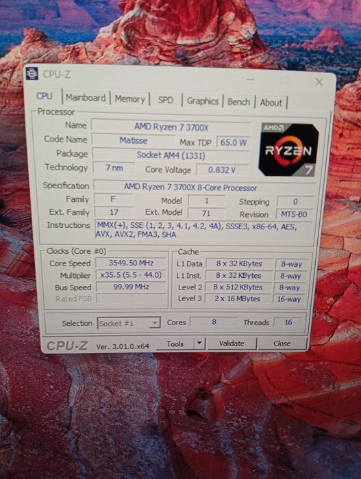 Процесор Ryzen 7 3700x