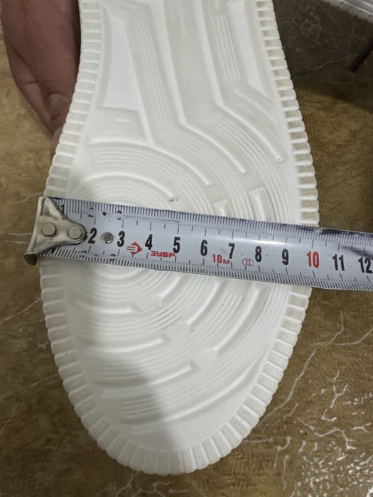 Продам  лоферы туфли 41р-р