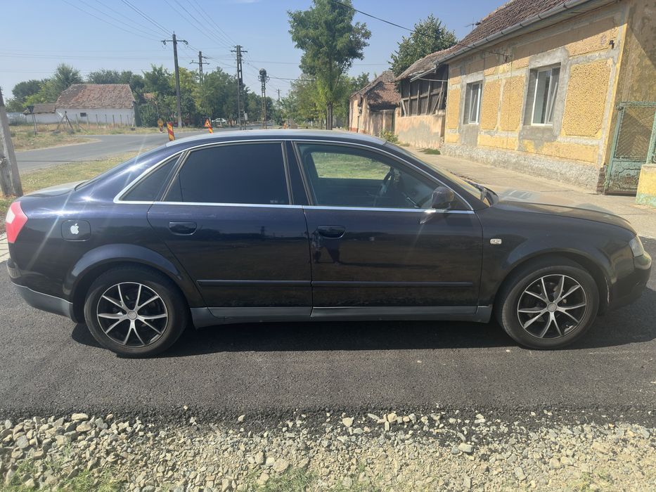 Audi A4 B6 1.6 Benzină | 292.854 km | Cutie Manuală | Îngrijită