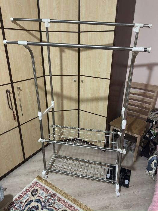 Вешалка для одежды