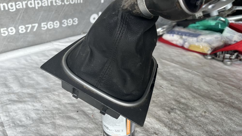 Volkswagen Golf 6 скоростен лост