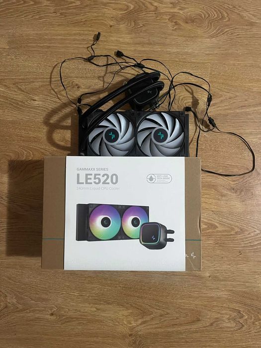 Cooler procesor cu lichid Deepcool LE520 Iluminare aRGB 240mm Negru