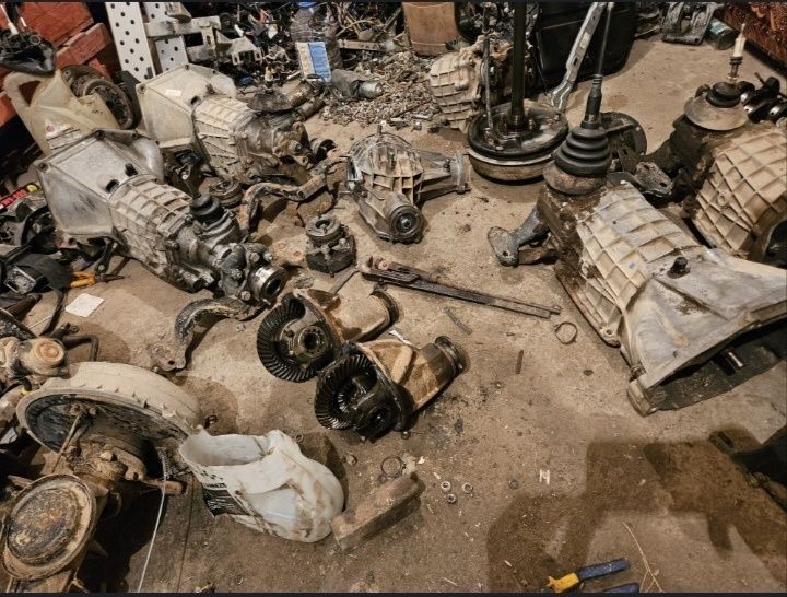 Продам запчасти на НИВУ