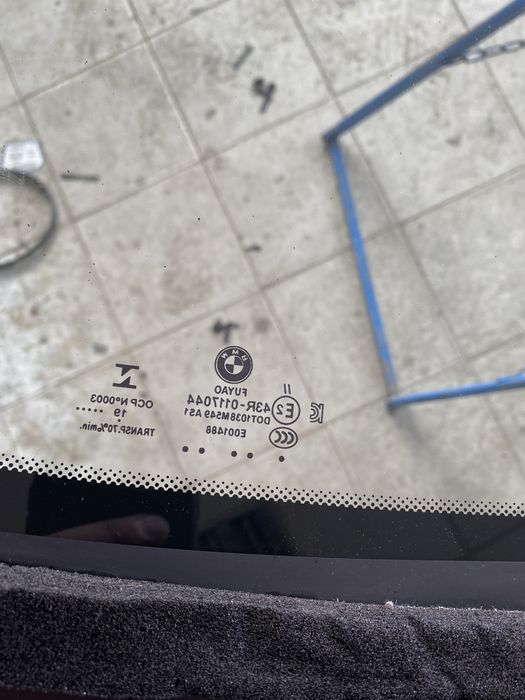 Предно стъкло BMW X7