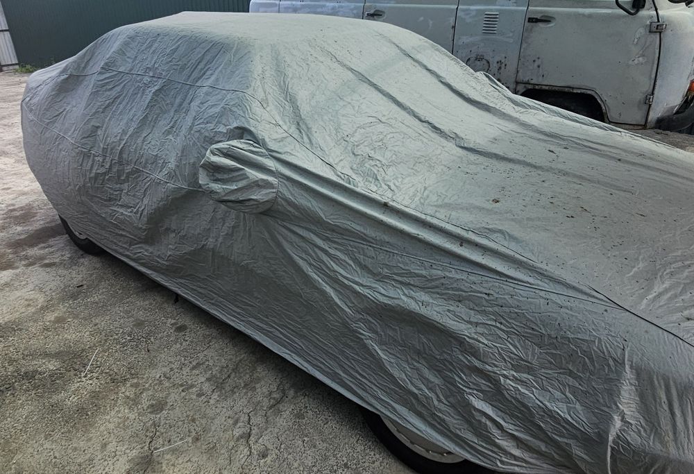 Чехол на машину.