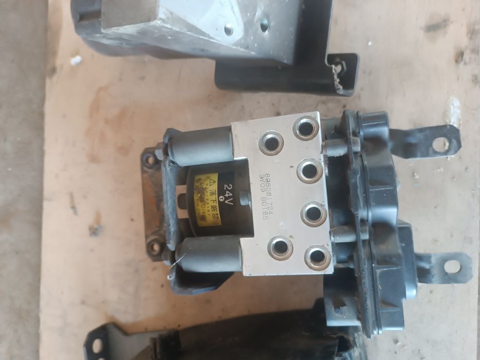Isuzu ABS miya zapchastlar