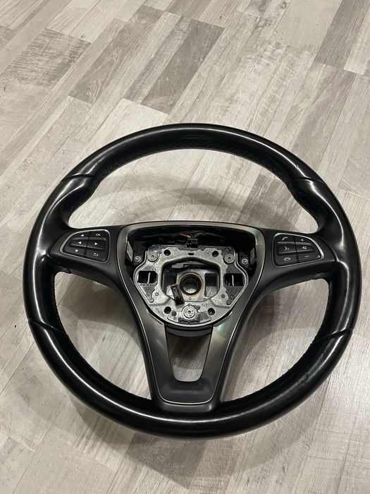 Mercedes Волан w 205 w204 w166 w212 - като Нов