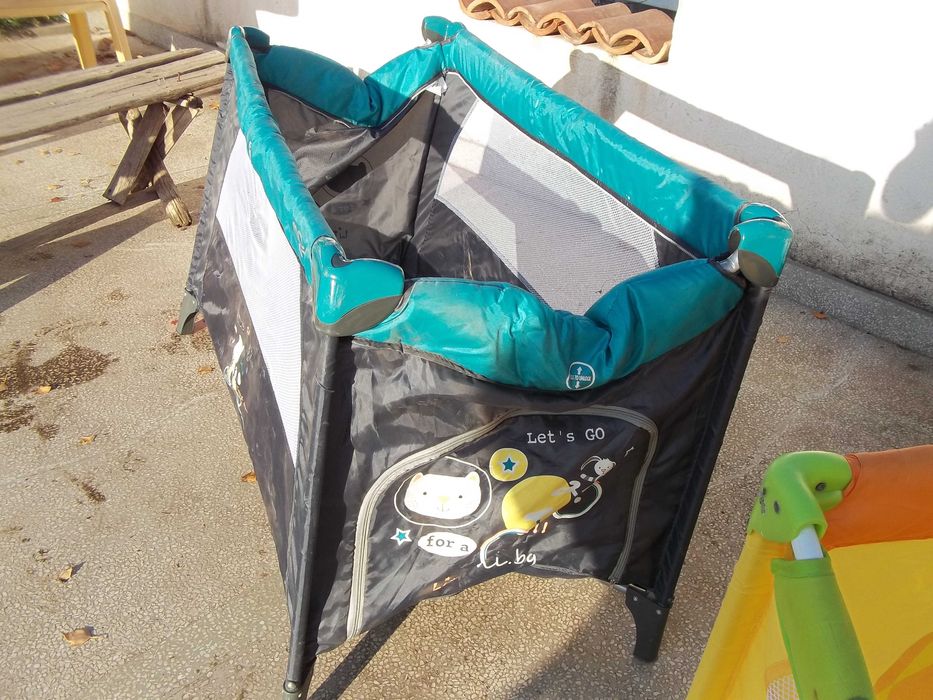 Детско  сгъваемо  легло легла  кошарка кошарки за ремонт или части