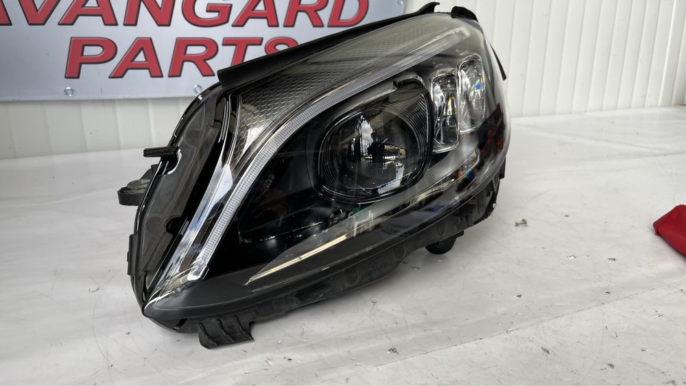 Ляв фар Mercedes C Class W205 Multibeam 2018-