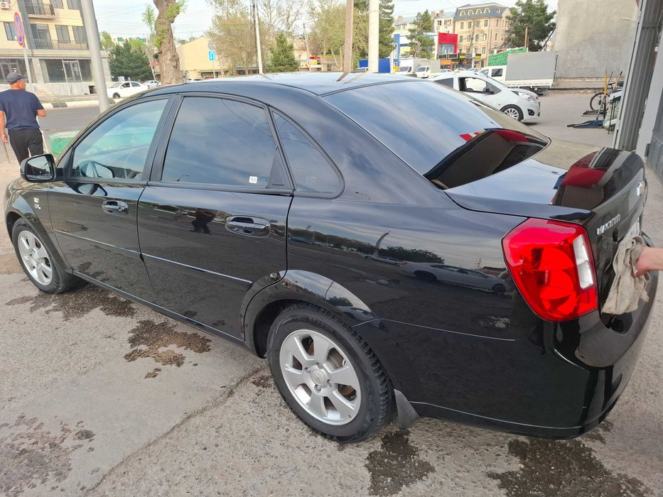 Gentra lacetti elegant full