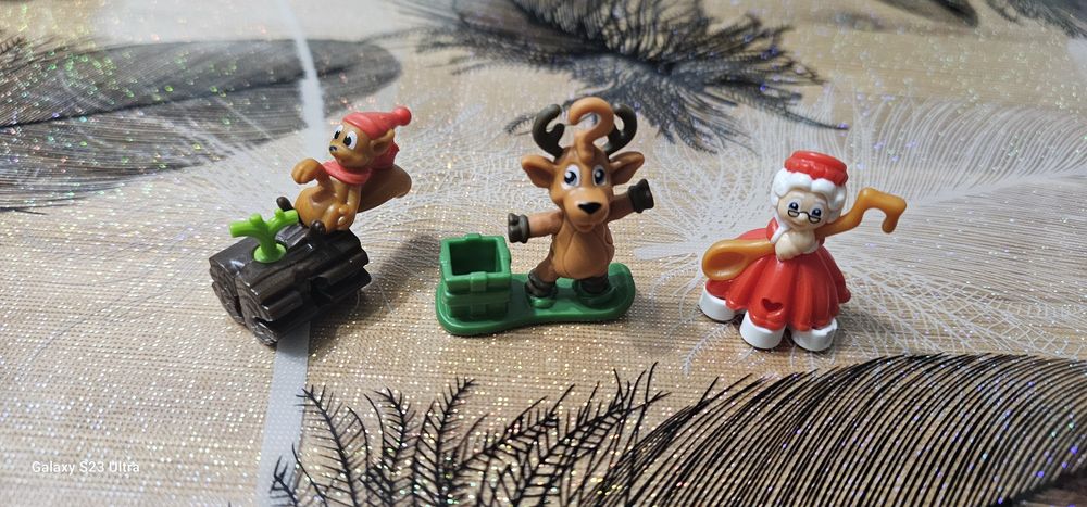 Киндер сюрприз игрушки